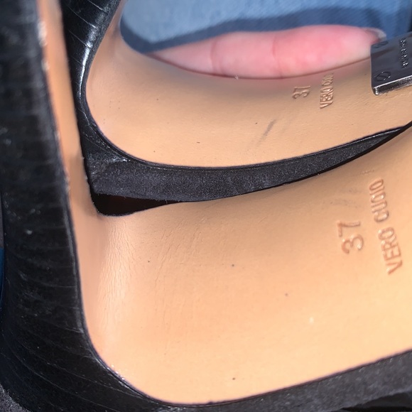 Michael Kors | Daphne Fringe Suede Heels - Picture 14 of 15